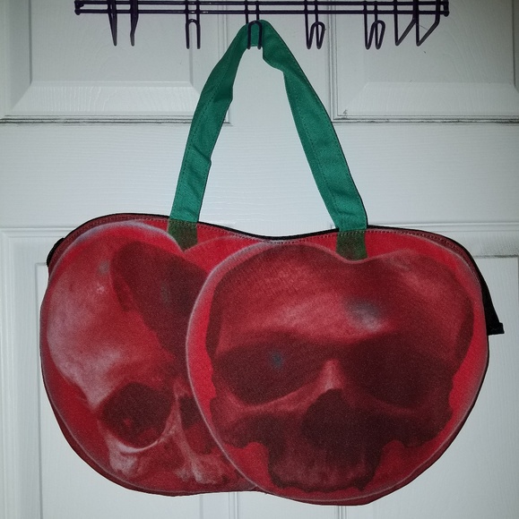 Kreepsville Handbags - Kreepsville Skull Cherry Tote